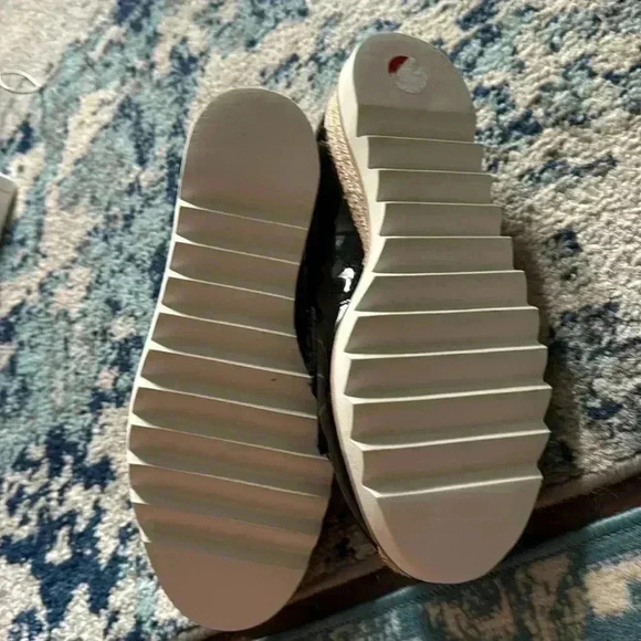 Torrid vegan patent leather platform penny loafer 12ww NWOB - Picture 6 of 9